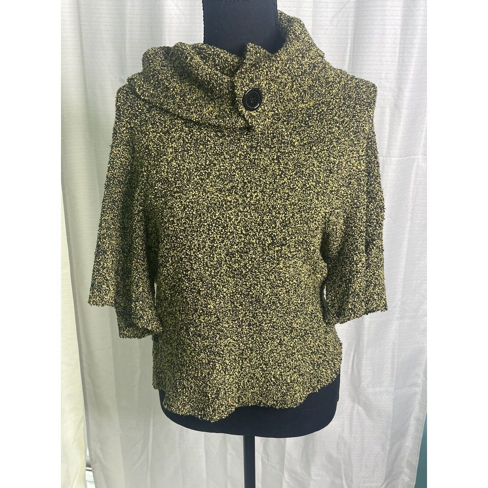 On Fire cowl neck size medium Woman's short sleeve yellow black Sweater